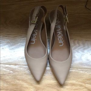 NWT Calvin Klein Nude Slingbacks - Gold Heel
